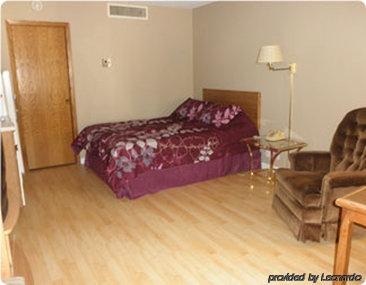 Pierre Inn And Suites Стая снимка